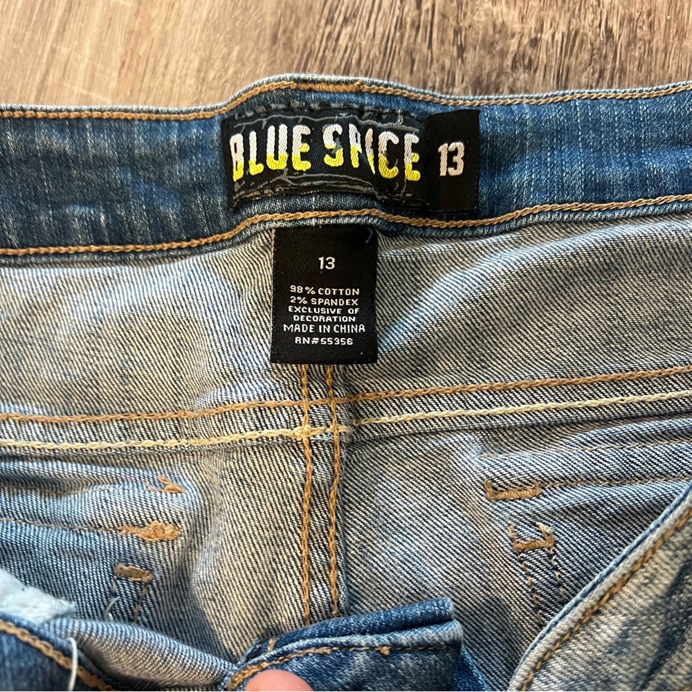 Blue Spice Men's Light-Mid Wash Slim Jeans